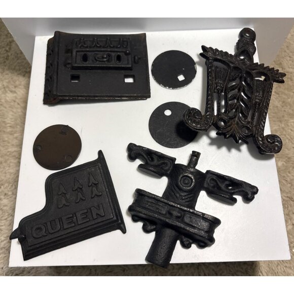 Queen Cast Iron Miniature Stove Set 2 Stoves and Accessory Pieces Black Gold - Picture 2 of 13